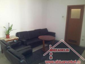 INCHIRIEZ APARTAMENT,   3 CAMERE,   Ciresica