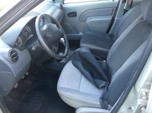 Vand Dacia Logan 1. 5 DCI,  fabricatie 2006,  euro 4,  model laureat,  geamuri electrice,  aer condi