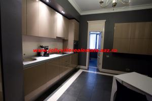 Vanzare apartament de lux,  4 camere Primaverii