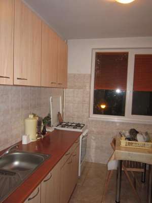 Apartament in bloc - 2 camere - zona Baba Novac
