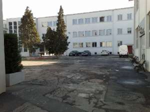 Spatii de birouri,    spatii comerciale