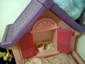 vand pat fetite little tikes cu saltea inclusa