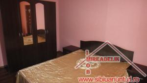 INCHIRIEZ APARTAMENT DE LUX,  3 CAMERE,  STRAND