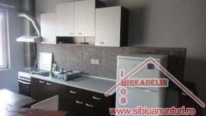 INCHIRIEZ APARTAMENT DE LUX,  3 CAMERE,  STRAND