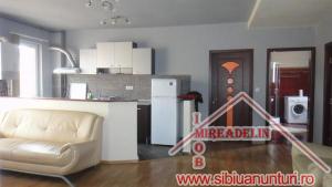 INCHIRIEZ APARTAMENT DE LUX,  3 CAMERE,  STRAND