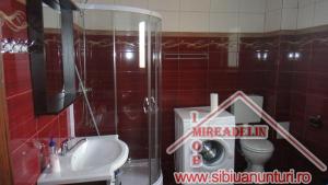 INCHIRIEZ APARTAMENT DE LUX,  3 CAMERE,  STRAND