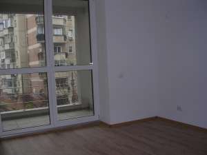 Zona Vitan-Apartament in bloc cu 3 camere