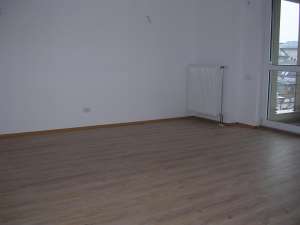 Zona Vitan-Apartament in bloc cu 2 camere