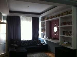 Zona Universitate-Apartament in bloc cu 2 camere