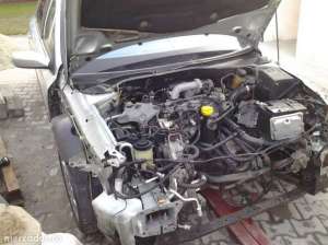 dezmembrez laguna 2   1, 9 dci 120 cp