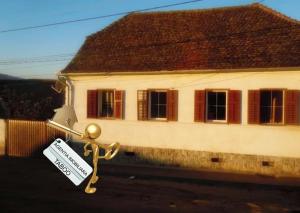 Casa de vanzare cu 3 camere in Sibiu localitatea Sura Mare