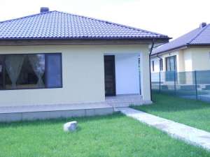casa in brebu de vanzare