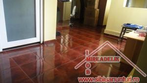 INCHIRIEZ SPATIU COMERCIAL,   190 mp,   TURNISOR