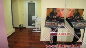 INCHIRIEZ SPATIU COMERCIAL,   190 mp,   TURNISOR