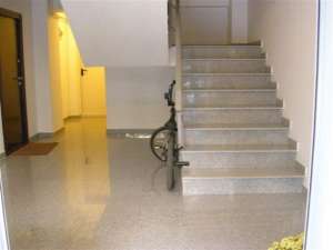 Zona Iancului-Apartament in bloc semidecomandat cu 2 camere