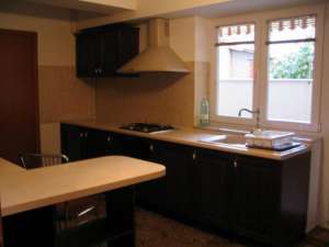 Zona Dorobanti-Apartament in bloc cu 4 camere decomandat