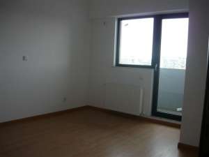 Apartament in bloc - 4 camere - Decebal