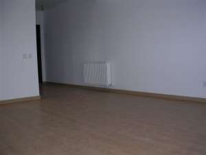 Apartament in bloc - 4 camere - Decebal