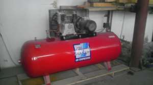 Compresor Aer Fiac 500L
