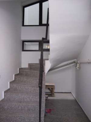 Apartament in bloc - 2 camere - 1 Mai