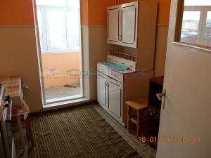 Casa Lux,   inchiriaza apartament cu 3 camere,   Nicolina