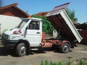 Vand autoutilitara iveco 4x4 basculabila