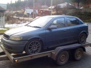 dezmembrez opel astra g