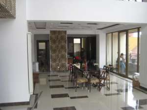 Apartament cu 5 camere - zona Nordului