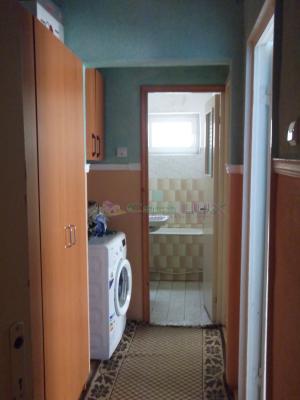 Casa Lux,   vinde apartament 3 camere,   zona Zimbru