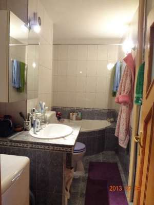 Apartament in bloc - 3 camere - zona Mihai Bravu