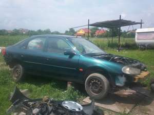 Dezmembrez Ford Mondeo Mk2 intre ani 1993-2000 de toate tipurile si cu orice  de motorizari  1.6 i, 