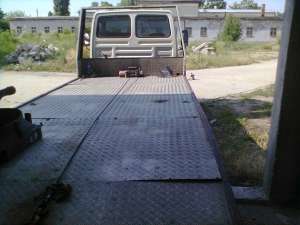 Dezmembrez DAF 45 . 7,   5 tone.