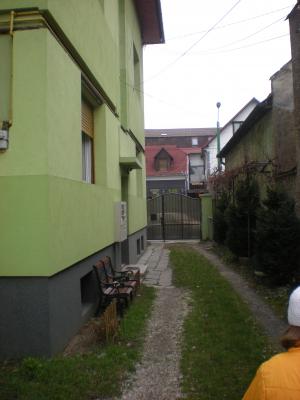 apt in casa,   13 Decembrie - casa de pensii