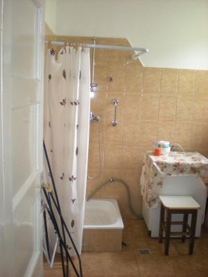 apt in casa,   13 Decembrie - casa de pensii