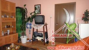 VAND APARTAMENT 2 CAMERE,   LAZARET