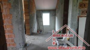 VAND CASA P+E,   CARTIERUL VETERANILOR