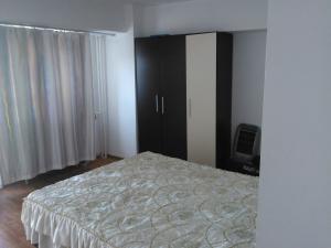 Decebal-Alba Iulia apartament  3 camere MODERN