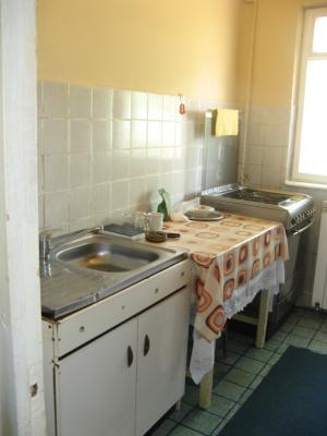 APARTAMENT 2 CAMERE 150 EURO/LUNA