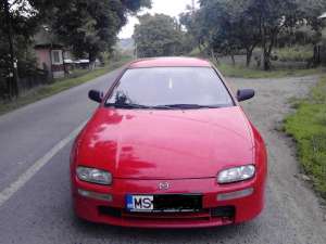 Mazda 323 f