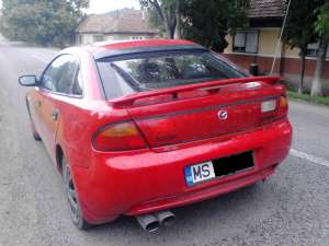 Mazda 323 f