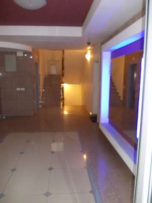 Apartament in bloc - 3 camere - zona Timpuri Noi