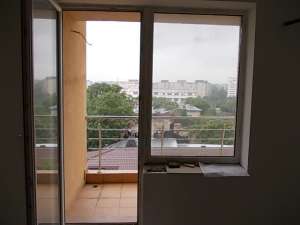 Apartament in bloc - 3 camere - zona Timpuri Noi