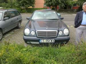 Vand Mercedez benz