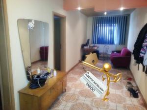 Apartament 3 camere decomandate de inchiriat Zona Valea Aurie