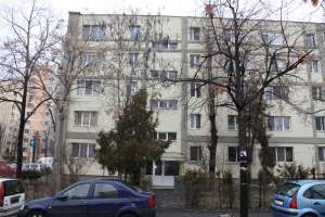 52000 Euro - Strada Fetesti,  1 Dec 1918 - Ozana. Apartament 4 camere