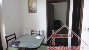 INCHIRIEZ APARTAMENT 2 CAMERE LA CASA ZONA STRAND II