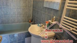 INCHIRIEZ APARTAMENT 2 CAMERE LA CASA ZONA STRAND II