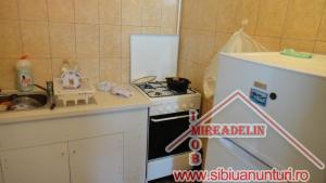 INCHIRIEZ APARTAMENT 2 CAMERE LA CASA ZONA STRAND II