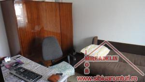 INCHIRIEZ APARTAMENT 2 CAMERE LA CASA ZONA STRAND II