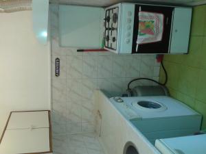 INCHIRIEZ APARTAMENT 3 CAM.